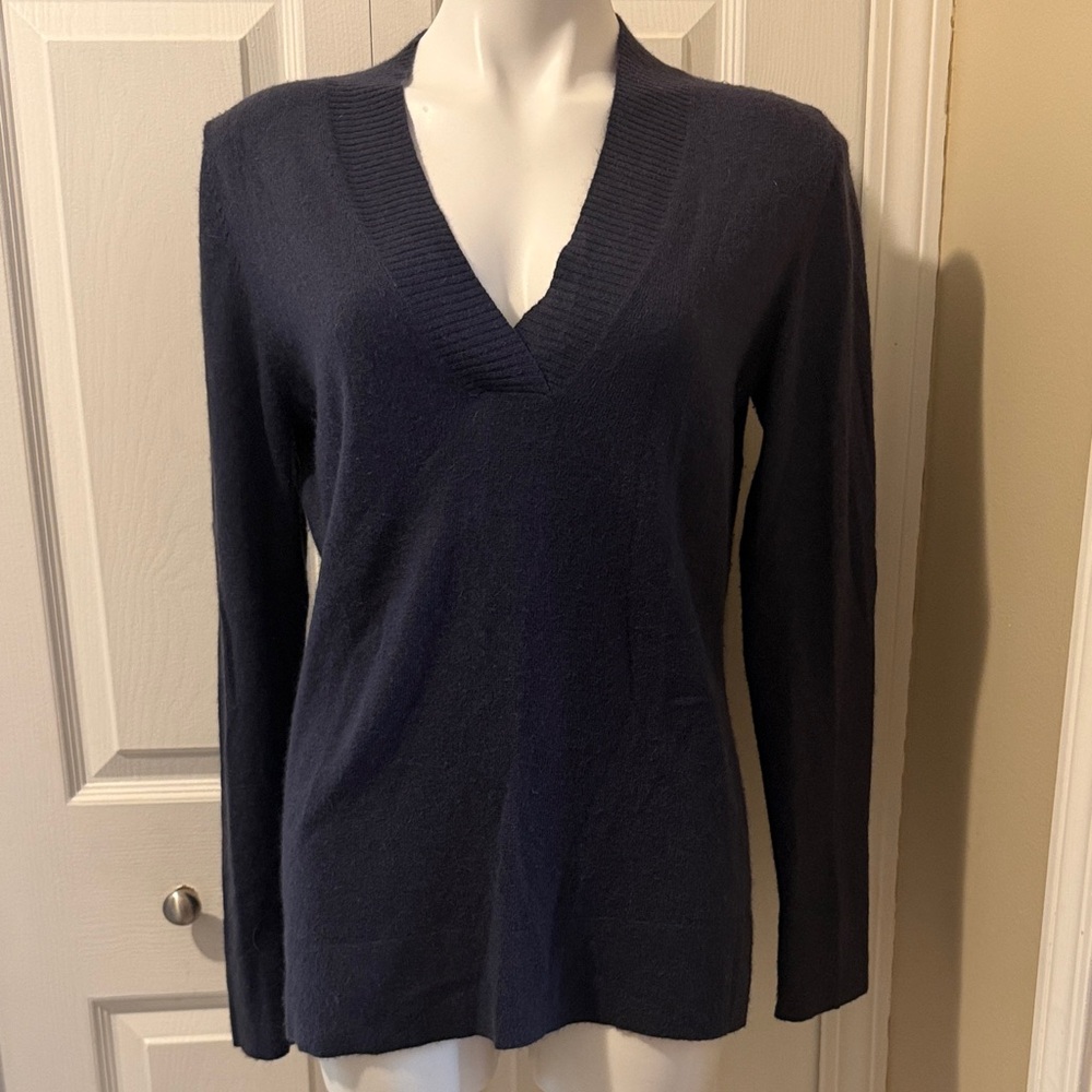 Sarah Spencer Midnight Blue v-Neck Sweater Wool blended, Size S